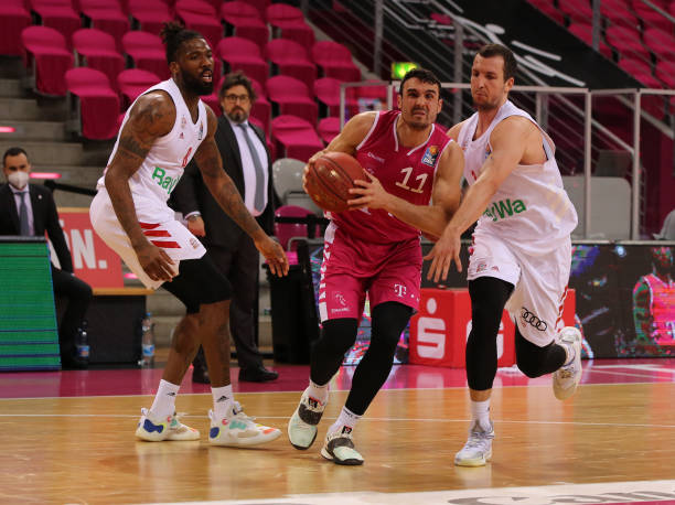 制造冷门 制造冷门