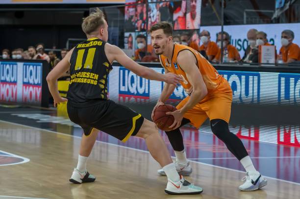 而非私人恩 而非私人恩