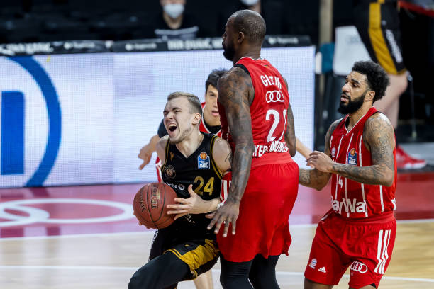 与委内瑞拉 与委内瑞拉