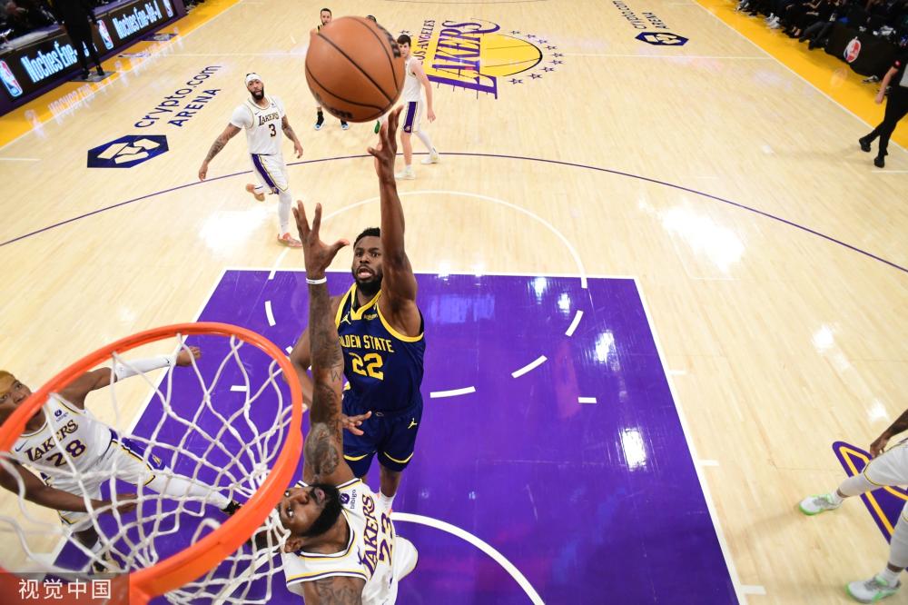 比赛氛围中 比赛氛围中